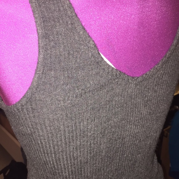 Tank top - Picture 3 of 3